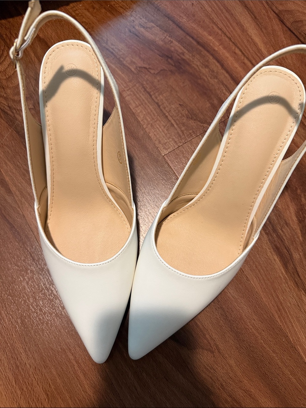 Amazon Cream Pointed Slingback Heels